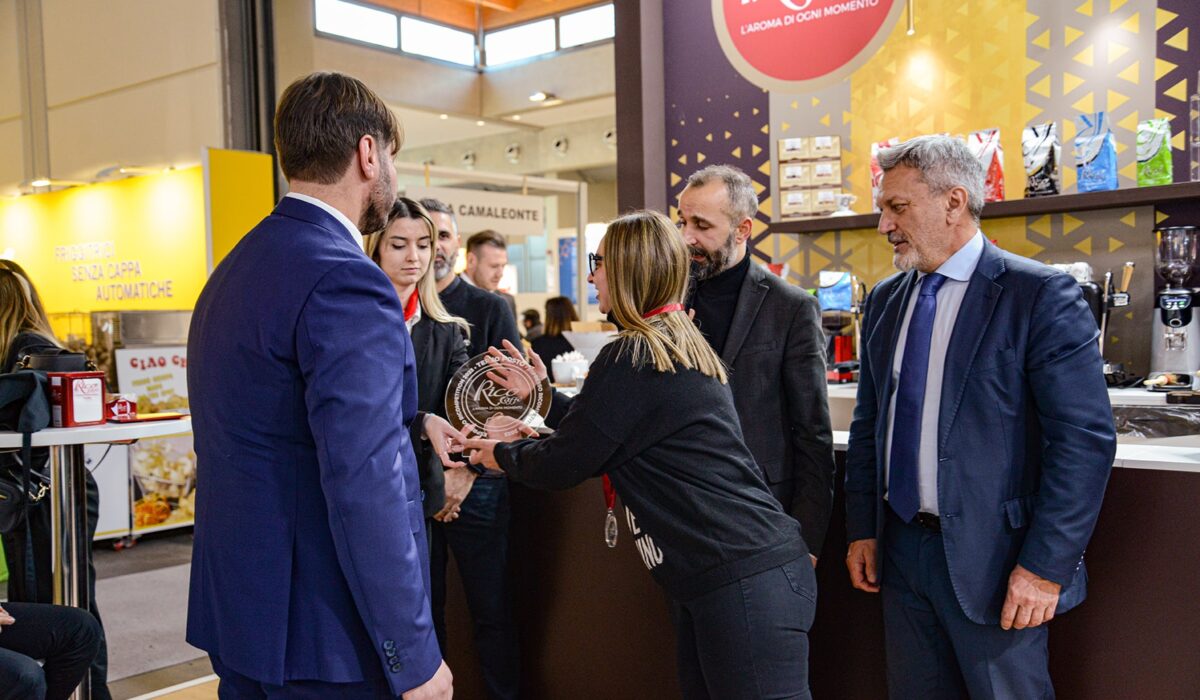 417417668_878641317595786_3118889078412475572_n-min